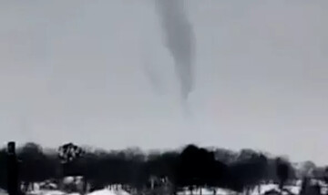 В США и Британии заметили "снежных дьяволов": видео редкого явления