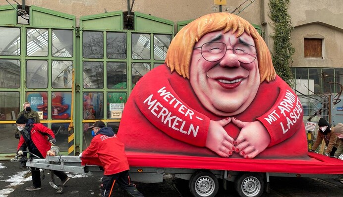 На карнавалі в Німеччині показали кровожерливі віруси, Трампа на рожні і смішного Путіна: фото і відео