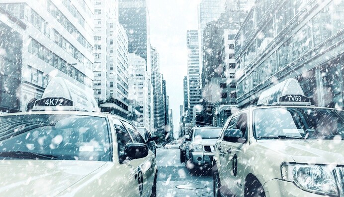 Аномальные снегопады в США: десятки умерших и пострадавших, миллионы людей без света