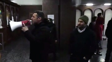 В Армении протестующие против Пашиняна ворвались в правительственное здание: фото и видео