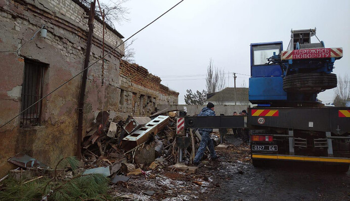 Під Миколаєвом прогримів вибух на території школи: є постраждалий