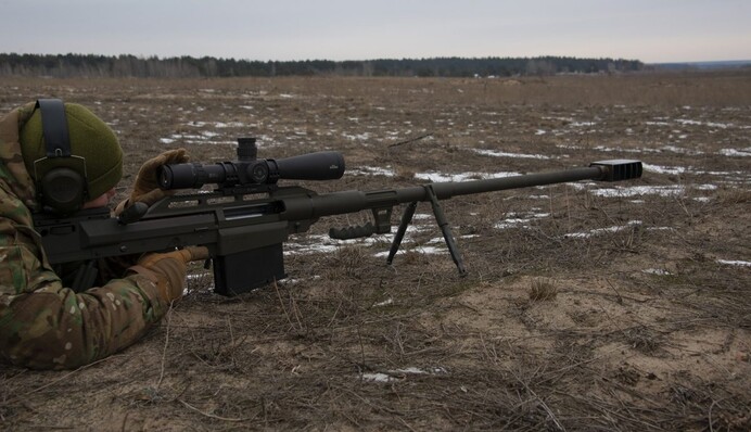 Українські снайпери отримали потужні гвинтівки - вражають ціль на відстані 2 км: фото і відео