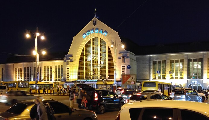 Залізничний вокзал Києва приносить великі збитки: названо несподіваний вихід