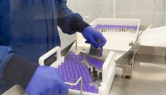 У шести країнах ЄС незадоволені розподілом вакцини від COVID-19: можливий дефіцит