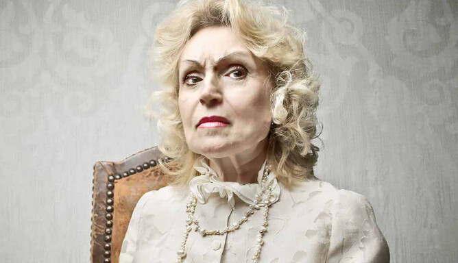 Как наладить отношения со свекровью по знаку Зодиака: советы астролога для невесток