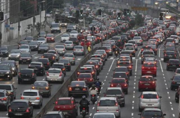 Киев замер в километровых пробках 18 марта: где не проехать, карта