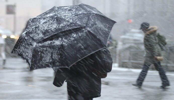 Украину накроет мокрый снег, ожидается сильный ветер: синоптик предупредила о неприятностях