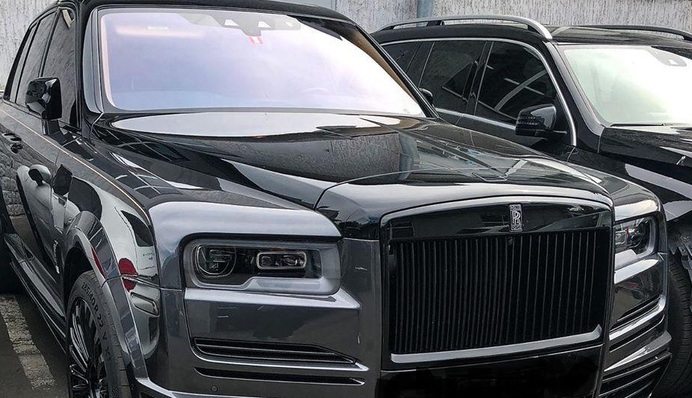 У Житомирі помітили один з найдорожчих кросоверів в світі - коштує понад 500 тис. доларів