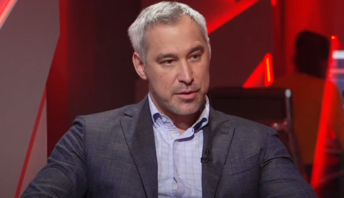 Судебная реформа "под себя": что мешает Украине наладить диалог с США