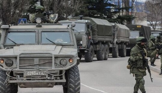 Росія масово перекидає до Криму військову техніку: масштаби шокують