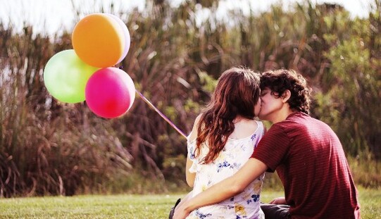 Шлюби, укладені на небесах: астрологи назвали ідеальні пари серед знаків Зодіаку