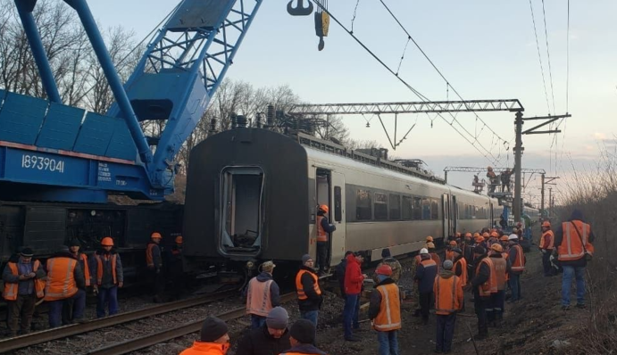 Головы уже летят: названа причина масштабной аварии поезда Интерсити