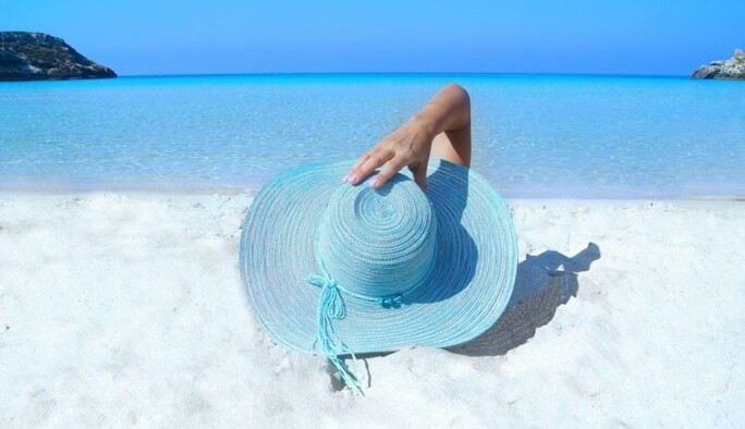 Три знака Зодиака обожают лето больше всех - не могут жить без моря и солнца