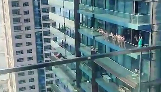 Скандал с фотосессией в Дубае: Playboy Ukraine сделал девушкам заманчивое предложение