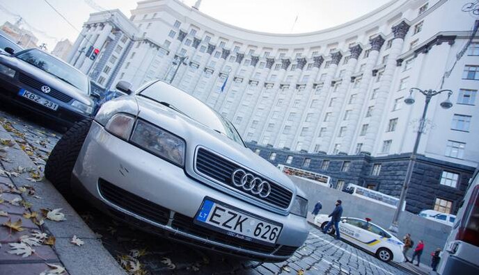 В Украине могут одобрить растаможку 