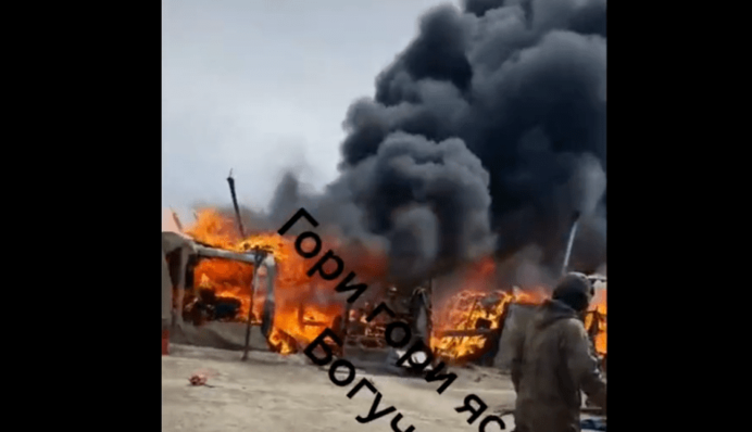 У Росії біля кордону з Україною сталася пожежа у військовому таборі: відео