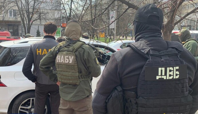 Обогатился на миллион: бывший топ-чиновник полиции попался на крупной афере