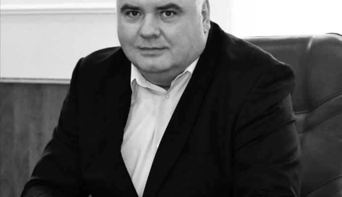 У Києві від коронавірусу помер топ-чиновник - боровся за життя три тижні