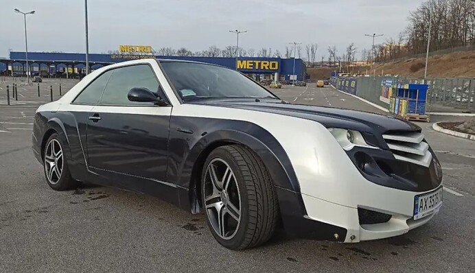В Україні виставили на продаж незвичайний Mercedes-Benz  - вражає своїм тюнінгом: фото