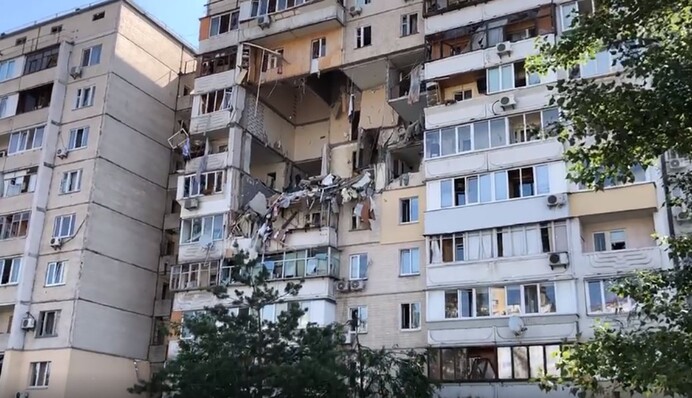 Взрыв в доме на Позняках: прокуратура назвала главных подозреваемых