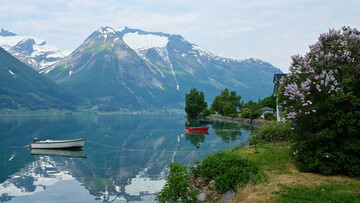Археологи знайшли найдавніший наскельний малюнок човна - йому більше 10 тис. років: фото