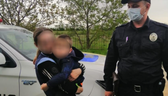 Під Миколаєвом поліція всім відділком шукала зниклу дитину, але все виявилося значно простіше