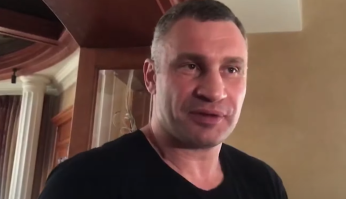 Обыски в доме, где живет Кличко: комментарий мэра и последние детали