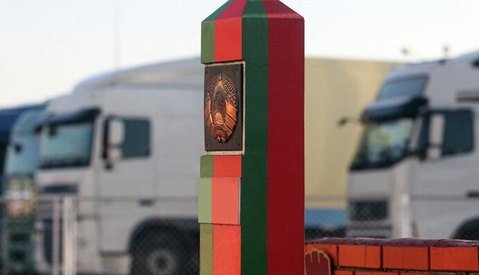 Блокада авіасполучення з Білоруссю: як українцям покинути сусідню країну