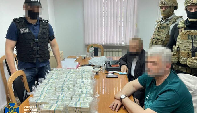 Кресло главы Кировоградской ОГА продавали за космическую сумму: подробности громкого дела