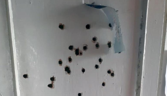 В Киеве мужчина стрелял по прохожим из окна своей квартиры и жестко за это поплатился: видео