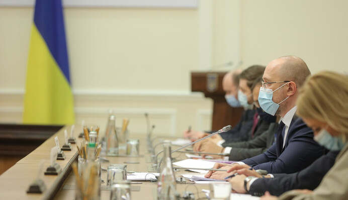 Кабмін перегляне правила адаптивного карантину: що зміниться