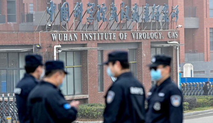 Разведка Британии получила громкие данные о происхождении коронавируса: что известно