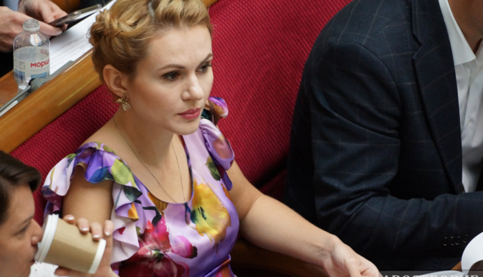 "Это покажут на всю страну": Скороход засветила переписку с работниками театра, эксклюзивные фото