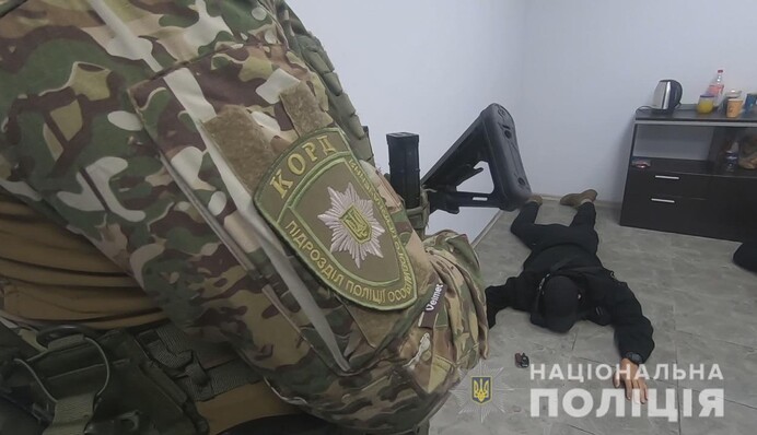 Плати або все втратиш: під Одесою на вимаганні погорів керівник організації