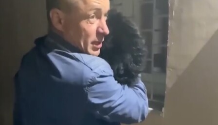 Загрожує вісім років в'язниці: історія з нелюдом, який викинув з вікна собаку, отримала продовження