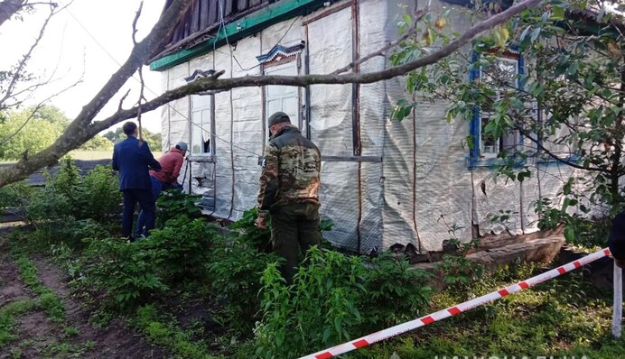 Уцелел лишь ребенок: под Житомиром ночью расстреляли жилой дом