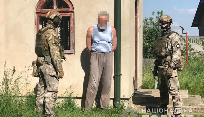 Під Львовом священик попався на серйозному злочині: відео затримання