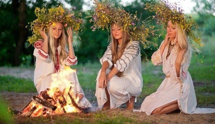 Трійця в Україні: повний список заборон на свято