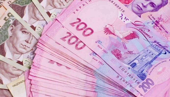 Трем знакам Зодиака начало июля сулит успех - на них обрушится денежный дождь