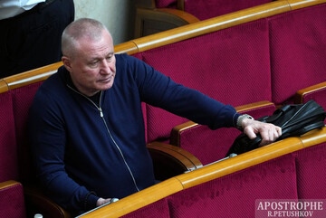 ​Олимпийка и часы Rolex: эксклюзивные фото соратника Медведчука в Раде