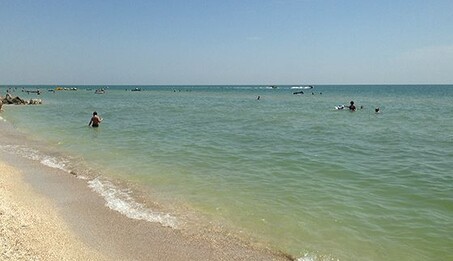 Какая сейчас погода и вода на Азовском море: данные по топ-курортам