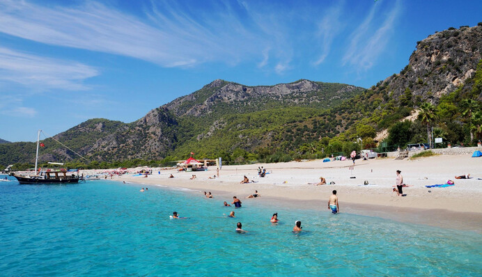 Пора в отпуск: во сколько обойдется отдых в Турции, Египте и Греции