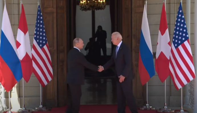 ​Встреча в Женеве: появилось видео рукопожатия Путина и Байдена