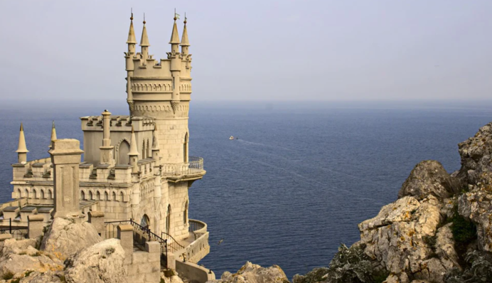 Циклон, який затопив Крим, рухається далі: синоптик дала новий прогноз на найближчі дні