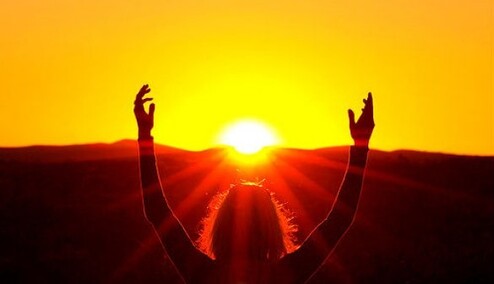 Займитесь собой: прогноз астрологов для всех знаков Зодиака на день летнего солнцестояния 21 июня