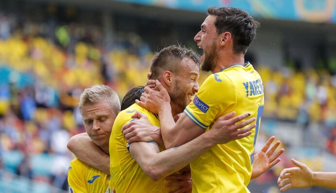 Украинцы отреагировали яркими мемами и фотожабами на выход сборной Украины  в 1/8 финала Евро-2020