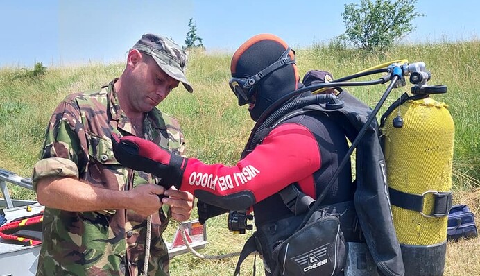 Врятував дітей ціною власного життя: в Дністрі на третю добу знайшли тіло батька-героя