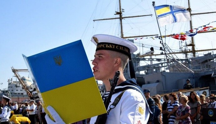 День Військово-морських Сил України: найкращі листівки і привітання у віршах і прозі