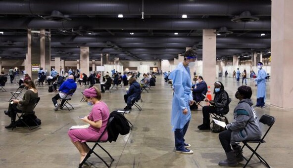 У Києві центри вакцинації працюватимуть щодня: як записатися