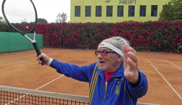 97-річний українець потрапив до Книги рекордів Гіннесу завдяки тенісу